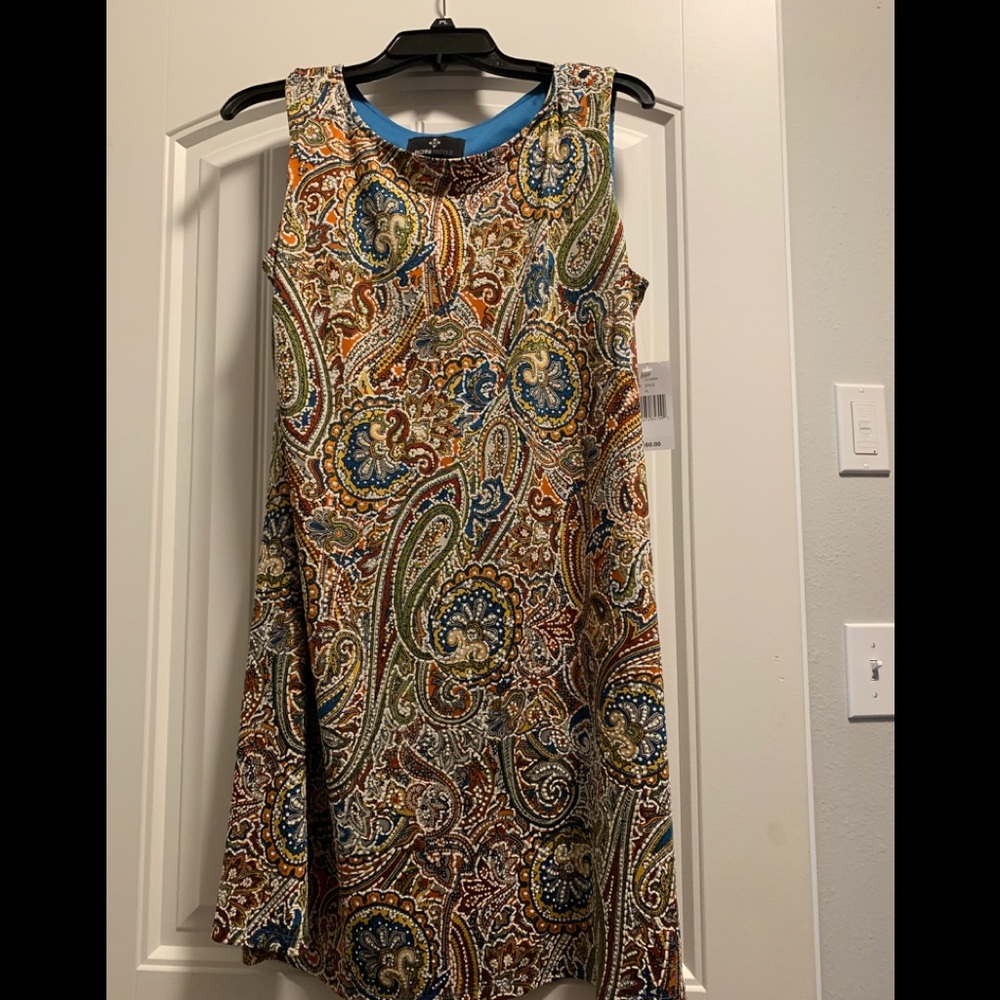 Women’s dress